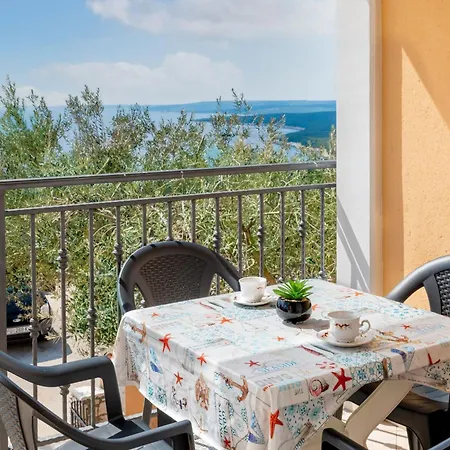 Am Suedhang Gelegen Mit Meerblick By Interhome Brovinje